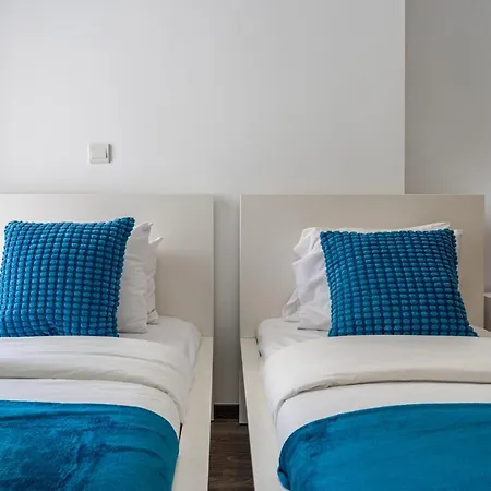 Crystal 2-bedroom In *