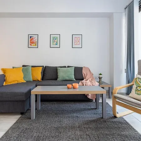 Апартаменты Crystal 2-bedroom In *