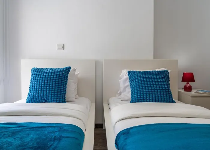 Crystal 2-bedroom In *