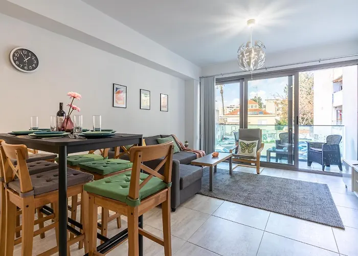 Crystal 2-bedroom In *